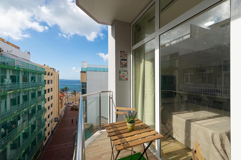 Estudio Westerling Las Canteras Las Palmas Exterior photo